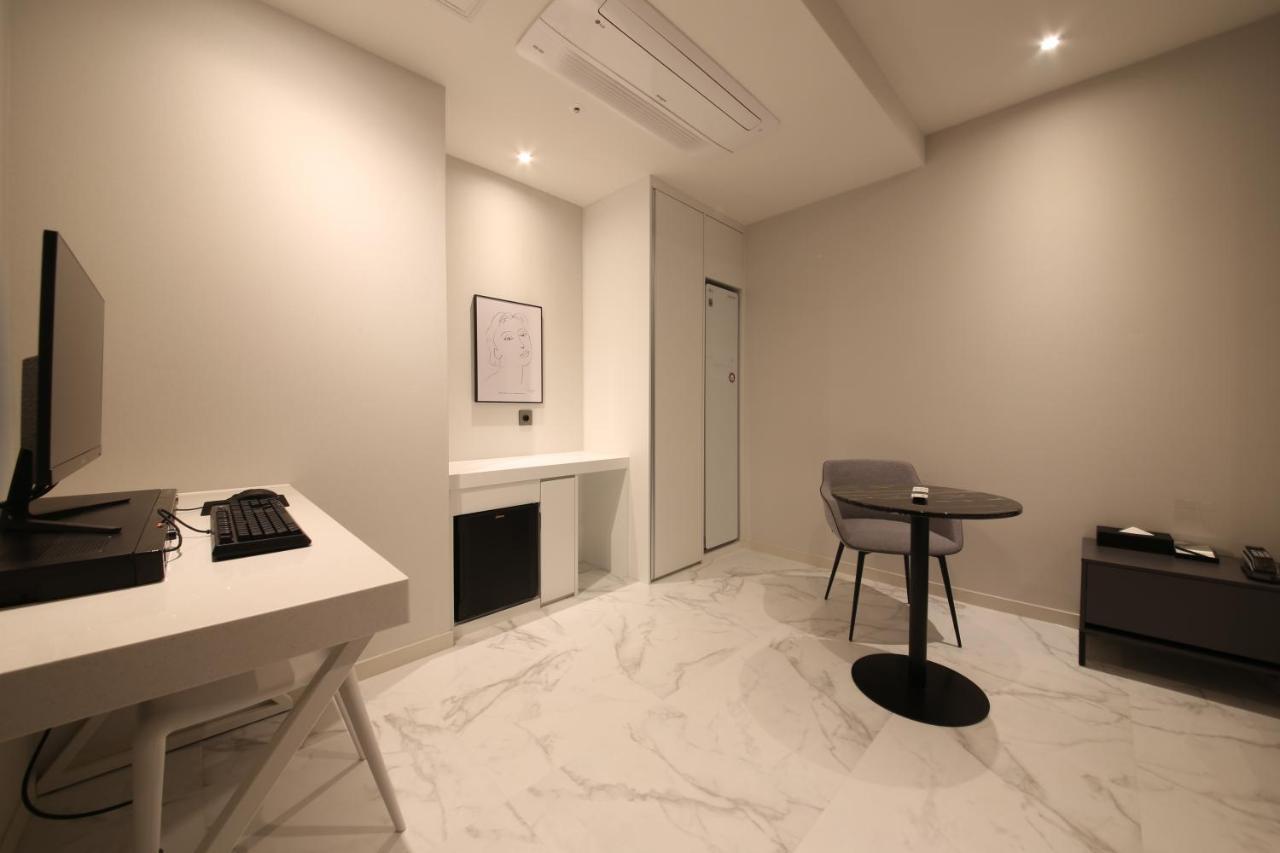 Zam101 Hotel Gimhae المظهر الخارجي الصورة